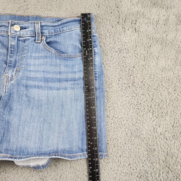 Women's Blue Jean Denim Shorts Size 30 Mid Rise Flat Front Whiskered 5" Inseam - Picture 8 of 13